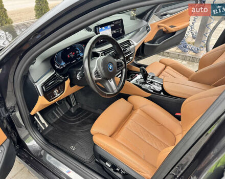 Сірий БМВ 5 Серія, об'ємом двигуна 3 л та пробігом 178 тис. км за 49200 $, фото 26 на Automoto.ua