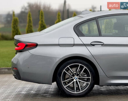 Серый БМВ 5 Серия, объемом двигателя 2 л и пробегом 27 тыс. км за 58700 $, фото 45 на Automoto.ua