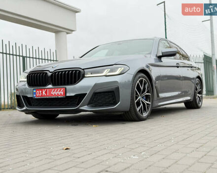 Серый БМВ 5 Серия, объемом двигателя 3 л и пробегом 205 тыс. км за 42800 $, фото 5 на Automoto.ua