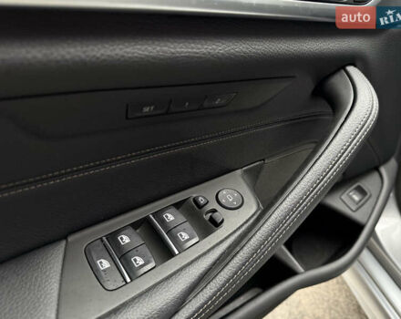 Сірий БМВ 5 Серія, об'ємом двигуна 3 л та пробігом 4 тис. км за 45000 $, фото 20 на Automoto.ua