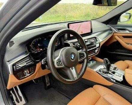 Серый БМВ 5 Серия, объемом двигателя 0 л и пробегом 65 тыс. км за 37000 $, фото 8 на Automoto.ua