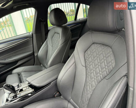 Серый БМВ 5 Серия, объемом двигателя 3 л и пробегом 205 тыс. км за 42800 $, фото 54 на Automoto.ua