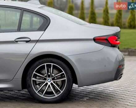 Серый БМВ 5 Серия, объемом двигателя 2 л и пробегом 27 тыс. км за 58700 $, фото 37 на Automoto.ua