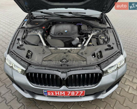 Серый БМВ 5 Серия, объемом двигателя 2 л и пробегом 27 тыс. км за 58700 $, фото 143 на Automoto.ua