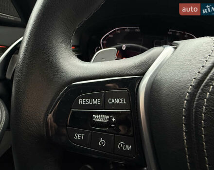 Серый БМВ 5 Серия, объемом двигателя 3 л и пробегом 4 тыс. км за 46000 $, фото 31 на Automoto.ua