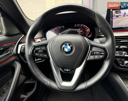 Серый БМВ 5 Серия, объемом двигателя 3 л и пробегом 4 тыс. км за 46000 $, фото 12 на Automoto.ua