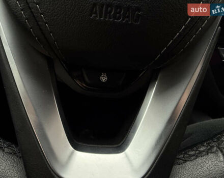 Серый БМВ 5 Серия, объемом двигателя 3 л и пробегом 4 тыс. км за 46000 $, фото 30 на Automoto.ua