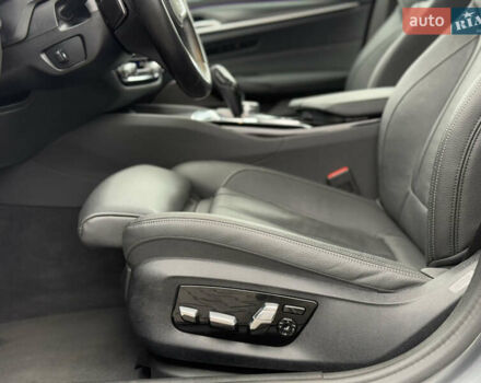 Серый БМВ 5 Серия, объемом двигателя 2 л и пробегом 27 тыс. км за 58700 $, фото 81 на Automoto.ua