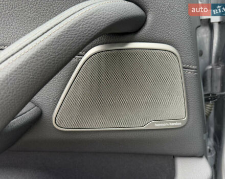 Серый БМВ 5 Серия, объемом двигателя 2 л и пробегом 27 тыс. км за 58700 $, фото 111 на Automoto.ua