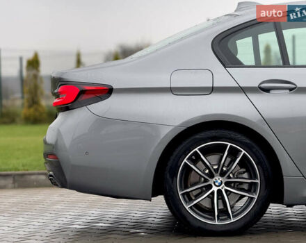 Серый БМВ 5 Серия, объемом двигателя 2 л и пробегом 27 тыс. км за 58700 $, фото 44 на Automoto.ua