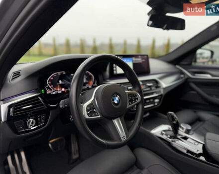 Серый БМВ 5 Серия, объемом двигателя 2 л и пробегом 27 тыс. км за 58700 $, фото 9 на Automoto.ua