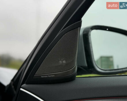 Серый БМВ 5 Серия, объемом двигателя 2 л и пробегом 27 тыс. км за 58700 $, фото 89 на Automoto.ua