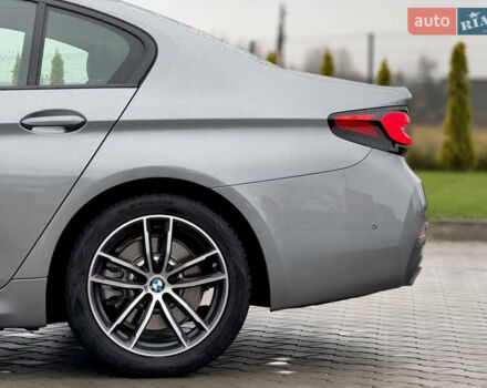 Серый БМВ 5 Серия, объемом двигателя 2 л и пробегом 27 тыс. км за 58700 $, фото 36 на Automoto.ua