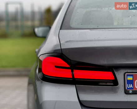 Серый БМВ 5 Серия, объемом двигателя 2 л и пробегом 27 тыс. км за 58700 $, фото 53 на Automoto.ua