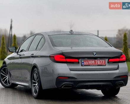 Серый БМВ 5 Серия, объемом двигателя 2 л и пробегом 27 тыс. км за 58700 $, фото 6 на Automoto.ua