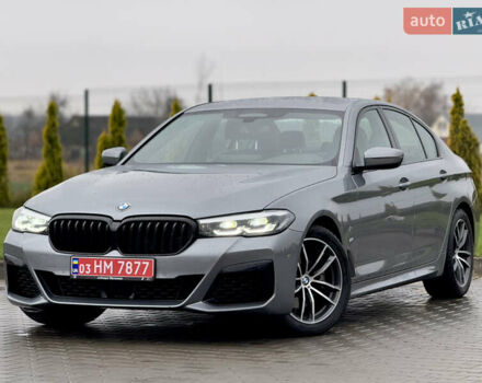 Серый БМВ 5 Серия, объемом двигателя 2 л и пробегом 27 тыс. км за 58700 $, фото 3 на Automoto.ua