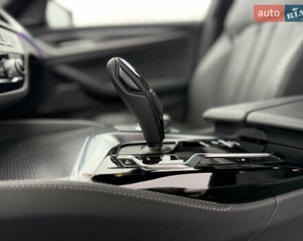 Серый БМВ 5 Серия, объемом двигателя 2 л и пробегом 27 тыс. км за 58700 $, фото 85 на Automoto.ua