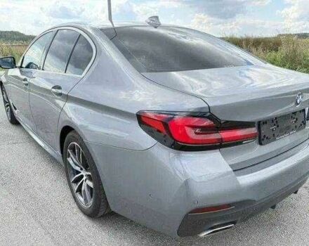 Серый БМВ 5 Серия, объемом двигателя 0 л и пробегом 65 тыс. км за 37000 $, фото 3 на Automoto.ua