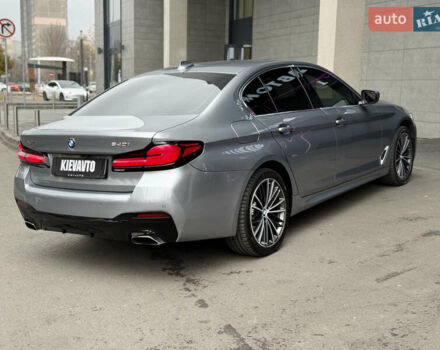 Серый БМВ 5 Серия, объемом двигателя 3 л и пробегом 4 тыс. км за 46000 $, фото 8 на Automoto.ua