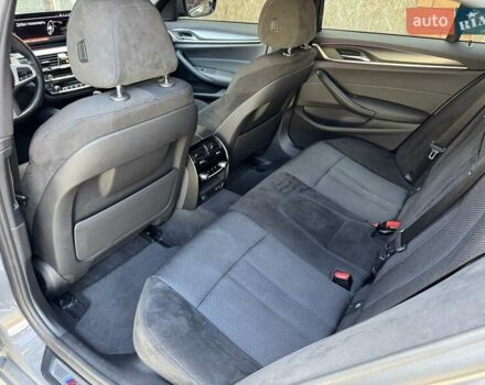 Сірий БМВ 5 Серія, об'ємом двигуна 3 л та пробігом 187 тис. км за 44700 $, фото 27 на Automoto.ua