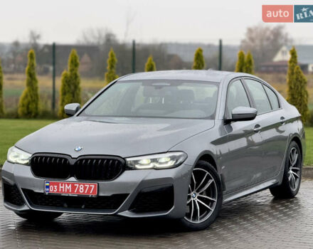 Серый БМВ 5 Серия, объемом двигателя 2 л и пробегом 27 тыс. км за 58700 $, фото 15 на Automoto.ua