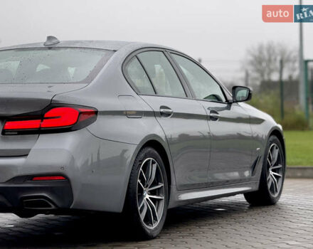 Серый БМВ 5 Серия, объемом двигателя 2 л и пробегом 27 тыс. км за 58700 $, фото 56 на Automoto.ua