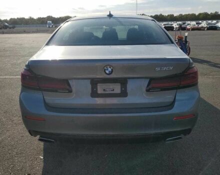 БМВ 5 Серия 2023 в Киеве на Automoto.ua Серый БМВ 5 Серия, объемом двигателя 2 л и пробегом 16 тыс. км за 9800 $, фото 5 на Automoto.ua