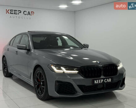 БМВ 5 Серия 2023 в Одессе на Automoto.ua Серый БМВ 5 Серия, объемом двигателя 3 л и пробегом 28 тыс. км за 56900 $, фото 4 на Automoto.ua