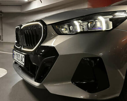 Серый БМВ 5 Серия, объемом двигателя 2 л и пробегом 12 тыс. км за 70000 $, фото 6 на Automoto.ua