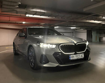 Серый БМВ 5 Серия, объемом двигателя 2 л и пробегом 12 тыс. км за 70000 $, фото 1 на Automoto.ua