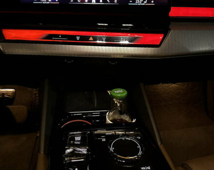 Серый БМВ 5 Серия, объемом двигателя 2 л и пробегом 12 тыс. км за 70000 $, фото 45 на Automoto.ua