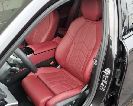 Серый БМВ 5 Серия, объемом двигателя 2.99 л и пробегом 8 тыс. км за 77900 $, фото 14 на Automoto.ua