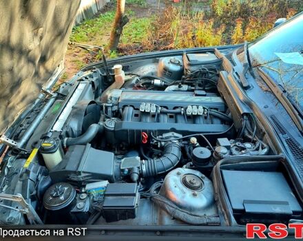 Серый БМВ 5 Серия, объемом двигателя 2 л и пробегом 333 тыс. км за 3200 $, фото 8 на Automoto.ua