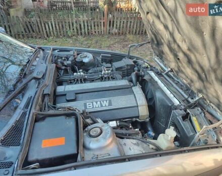 Сірий БМВ 5 Серія, об'ємом двигуна 1.99 л та пробігом 333 тис. км за 3200 $, фото 12 на Automoto.ua
