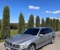 Серый БМВ 5 Серия, объемом двигателя 2.5 л и пробегом 400 тыс. км за 2500 $, фото 1 на Automoto.ua