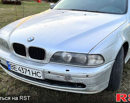 Серый БМВ 5 Серия, объемом двигателя 2.5 л и пробегом 420 тыс. км за 3000 $, фото 3 на Automoto.ua