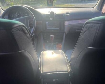 Серый БМВ 5 Серия, объемом двигателя 1.99 л и пробегом 279 тыс. км за 5500 $, фото 2 на Automoto.ua