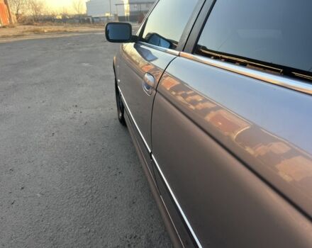 Серый БМВ 5 Серия, объемом двигателя 2 л и пробегом 290 тыс. км за 3300 $, фото 6 на Automoto.ua