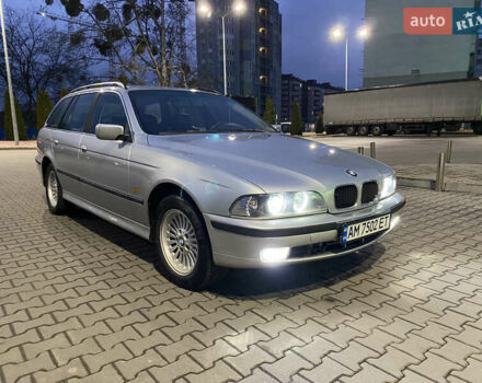 Сірий БМВ 5 Серія, об'ємом двигуна 2.5 л та пробігом 423 тис. км за 3700 $, фото 1 на Automoto.ua