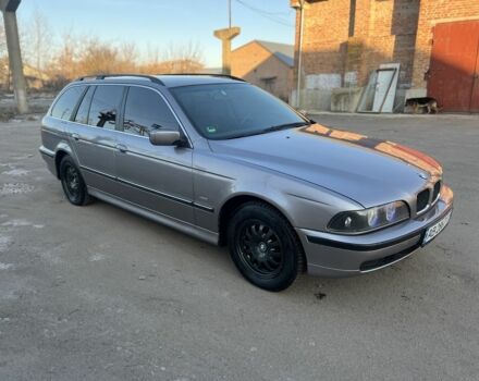 Серый БМВ 5 Серия, объемом двигателя 2 л и пробегом 290 тыс. км за 3300 $, фото 2 на Automoto.ua