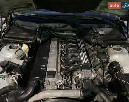 Сірий БМВ 5 Серія, об'ємом двигуна 2.5 л та пробігом 423 тис. км за 3700 $, фото 33 на Automoto.ua