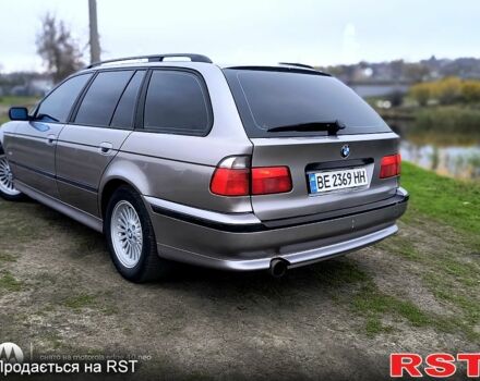 Серый БМВ 5 Серия, объемом двигателя 2.5 л и пробегом 350 тыс. км за 4000 $, фото 4 на Automoto.ua