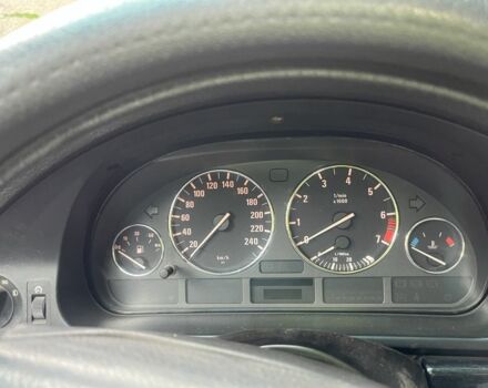 Серый БМВ 5 Серия, объемом двигателя 2 л и пробегом 324 тыс. км за 3700 $, фото 9 на Automoto.ua