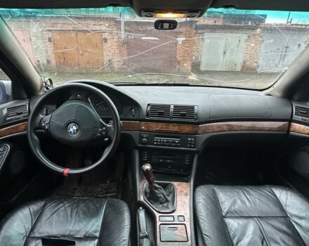 Сірий БМВ 5 Серія, об'ємом двигуна 2.5 л та пробігом 254 тис. км за 2600 $, фото 9 на Automoto.ua