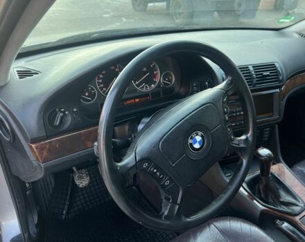 Серый БМВ 5 Серия, объемом двигателя 2 л и пробегом 290 тыс. км за 3300 $, фото 12 на Automoto.ua