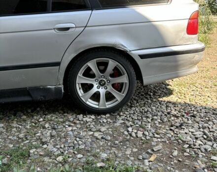 Серый БМВ 5 Серия, объемом двигателя 2.5 л и пробегом 300 тыс. км за 3500 $, фото 2 на Automoto.ua