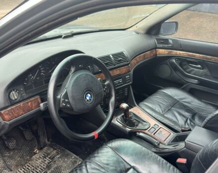 Сірий БМВ 5 Серія, об'ємом двигуна 2.5 л та пробігом 254 тис. км за 2600 $, фото 6 на Automoto.ua