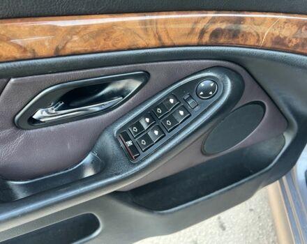 Серый БМВ 5 Серия, объемом двигателя 2 л и пробегом 290 тыс. км за 3300 $, фото 10 на Automoto.ua