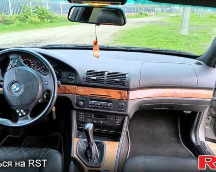 Серый БМВ 5 Серия, объемом двигателя 2.5 л и пробегом 350 тыс. км за 4000 $, фото 9 на Automoto.ua