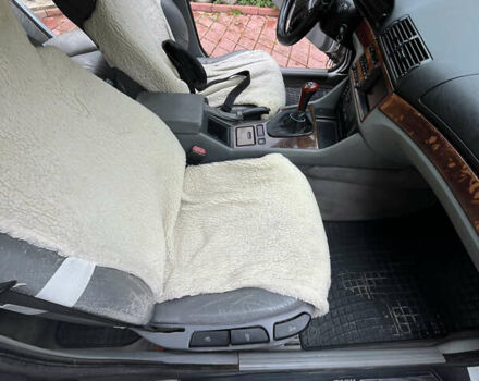 Серый БМВ 5 Серия, объемом двигателя 3 л и пробегом 360 тыс. км за 4500 $, фото 12 на Automoto.ua